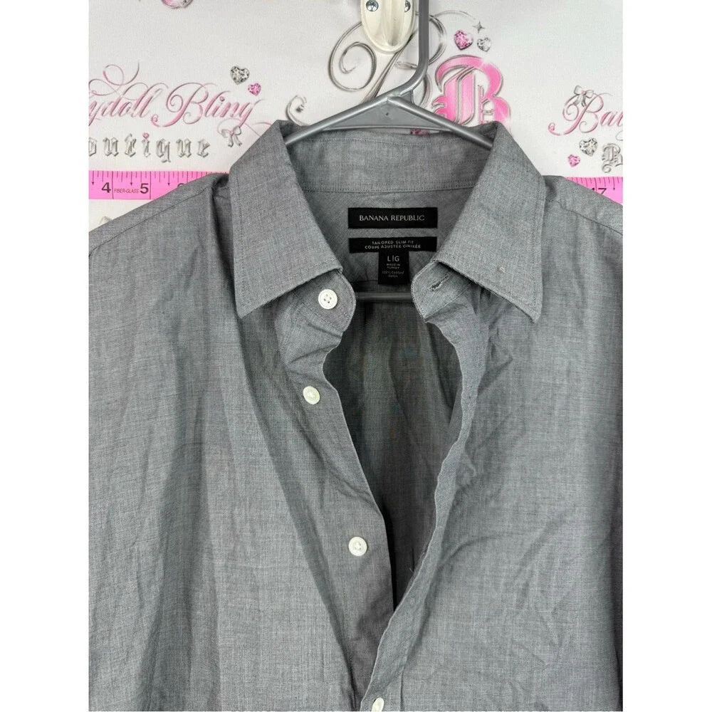 Banana Republic shirt button up Gray Long Sleeve Button-Up Shirt